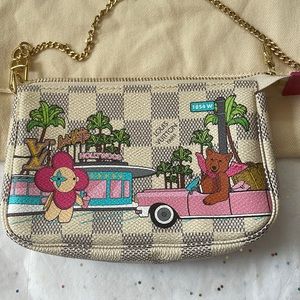 Authentic Louis Vuitton Damier Azur Christmas 2021 Hollywood Mini Pochette NWOT